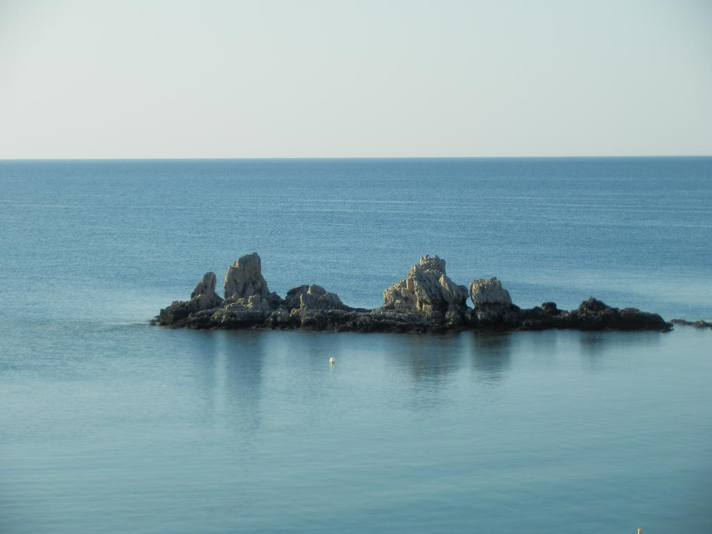 Haraki Beach Exteriör bild